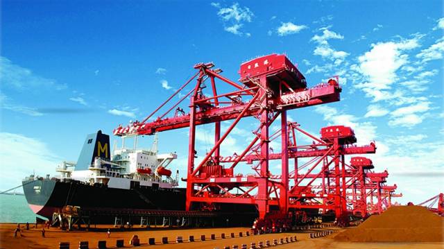 上海東方龍商務與江蘇省揚中市八橋鎮(zhèn)簽訂委托招商引資合作協(xié)議