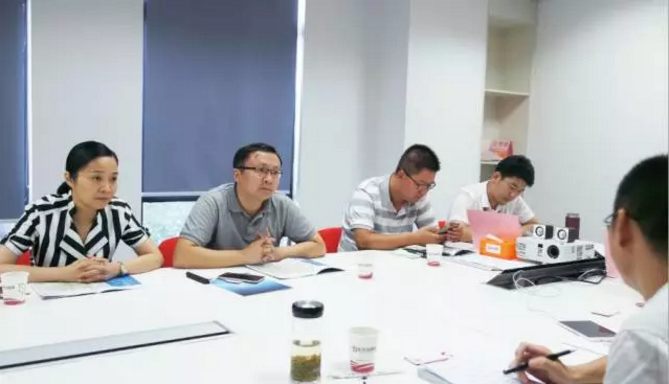 舉行建筑裝備電商產(chǎn)業(yè)園全國布點(diǎn)投資選址項(xiàng)目的政府對接會,推進(jìn)雙向考察 舉行建筑裝備電商產(chǎn)業(yè)園全國布點(diǎn)投資選址項(xiàng)目的政府對接會,推進(jìn)雙向考察