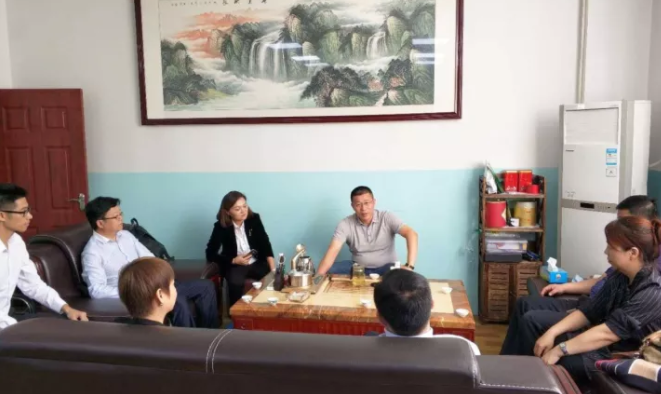 陪同甘肅瓜州政府領(lǐng)導(dǎo)考察新能源鋰電池全國(guó)布點(diǎn)投資選址項(xiàng)目,達(dá)成進(jìn)一步合作意向 陪同甘肅瓜州政府領(lǐng)導(dǎo)考察新能源鋰電池全國(guó)布點(diǎn)投資選址項(xiàng)目,達(dá)成進(jìn)一步合作意向