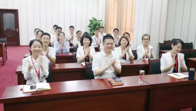 東方龍商務舉行投資選址項目評估會,將于8月份集中對接政府園區 東方龍商務舉行投資選址項目評估會,將于8月份集中對接政府園區