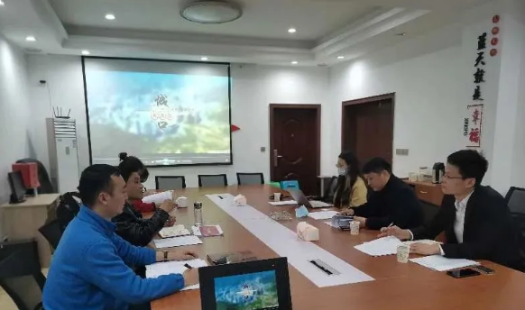 陪同獨角獸智慧文旅投資選址項目方對接考察政府園區，“招商鐵軍”永不停歇！