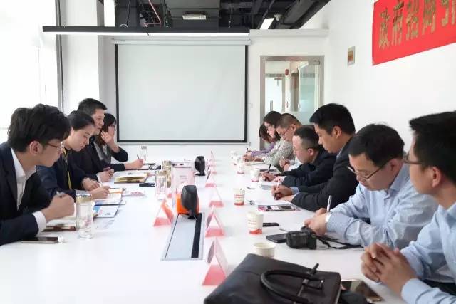 浙江衢州市委常委、黨工委書記傅根友帶隊(duì)考察上海東方龍國際商務(wù)平臺(tái) 浙江衢州市委常委、黨工委書記傅根友帶隊(duì)考察上海東方龍國際商務(wù)平臺(tái)