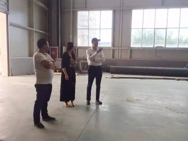 東方龍商務陪同新型風力發(fā)電機投資選址項目方考察滄州渤海新區(qū) 東方龍商務陪同新型風力發(fā)電機投資選址項目方考察滄州渤海新區(qū)
