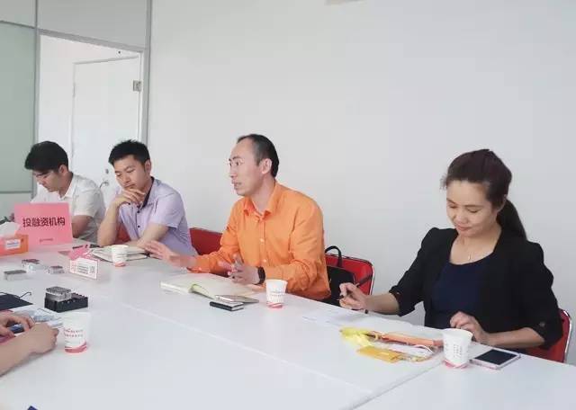 東方龍商務(wù)舉行三場(chǎng)投資選址項(xiàng)目政府對(duì)接會(huì),并將同步推進(jìn)項(xiàng)目考察 東方龍商務(wù)舉行三場(chǎng)投資選址項(xiàng)目政府對(duì)接會(huì),并將同步推進(jìn)項(xiàng)目考察