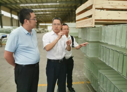 助力政府園區對接考察新型玻璃綠色建材投資選址項目,促進玻璃新材料持續創新驅動經濟發展 助力政府園區對接考察新型玻璃綠色建材投資選址項目,促進玻璃新材料持續創新驅動經濟發展