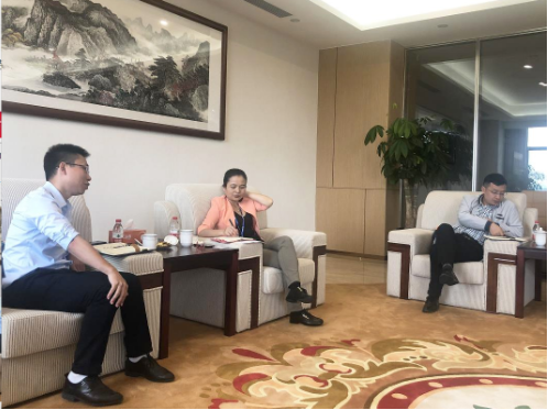陪同政府園區對接考察高端包裝戶外型材投資選址項目,持續加大優質項目對接力度 陪同政府園區對接考察高端包裝戶外型材投資選址項目,持續加大優質項目對接力度