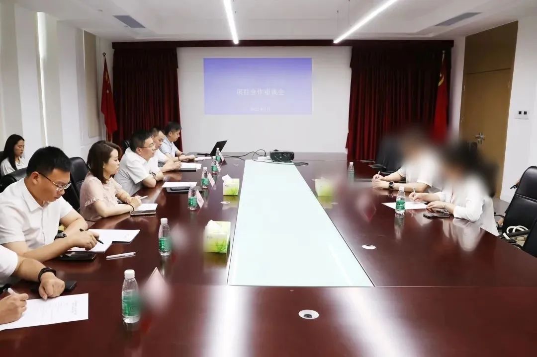 區(qū)委書記親自帶隊(duì)！四川某地方政府領(lǐng)導(dǎo)一行赴知名影視文旅休閑度假投資選址項(xiàng)目企業(yè)考察調(diào)研