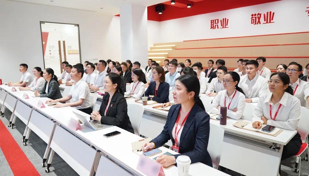 大項目“頂天立地”，跑出落地“加速度”！5月下旬，集團33個優質投資選址項目成功通過評估