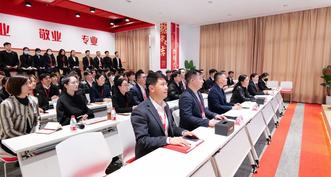 抓招商拼項目，奮力沖刺“開門紅”！3月上旬，集團共43個優質投資選址項目通過評估