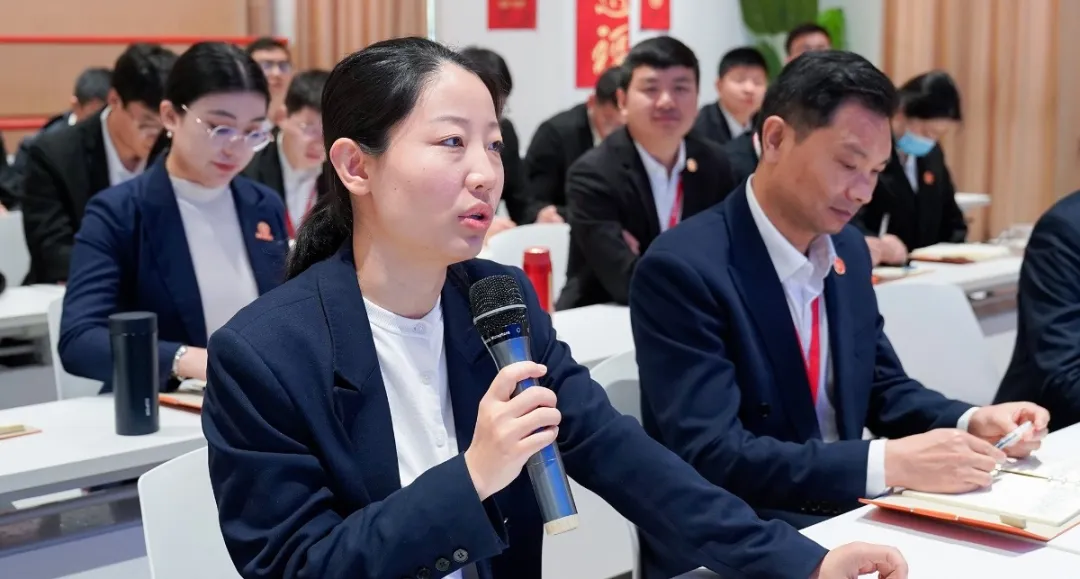 集團召開一季度干部會議，分析項目開發(fā)突破方法，加大項目反向考察力度，明確“奔跑二季度”競賽主要目標！