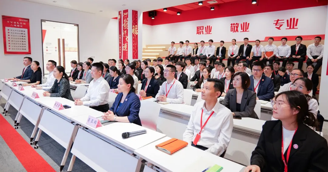 項(xiàng)目開發(fā)快馬加鞭，招商引資滿弦拉弓！5月中旬，集團(tuán)共39個(gè)優(yōu)質(zhì)投資選址項(xiàng)目通過評(píng)估