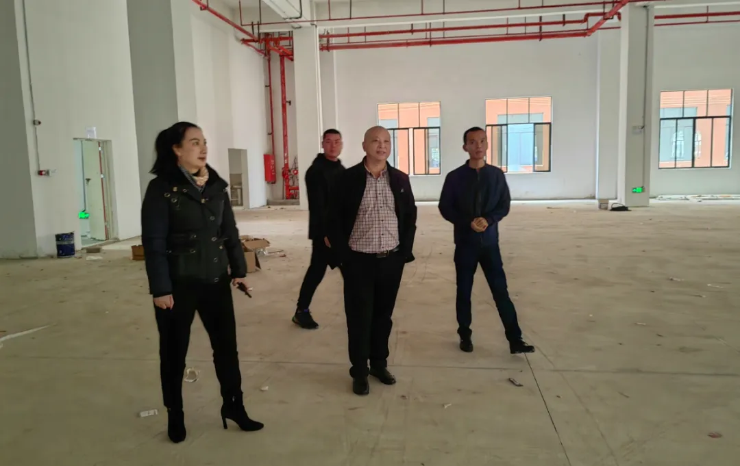 助力電子信息產業提質發展！由集團精準推介的汽車中控套裝生產投資選址項目在廣西賀州投產運營