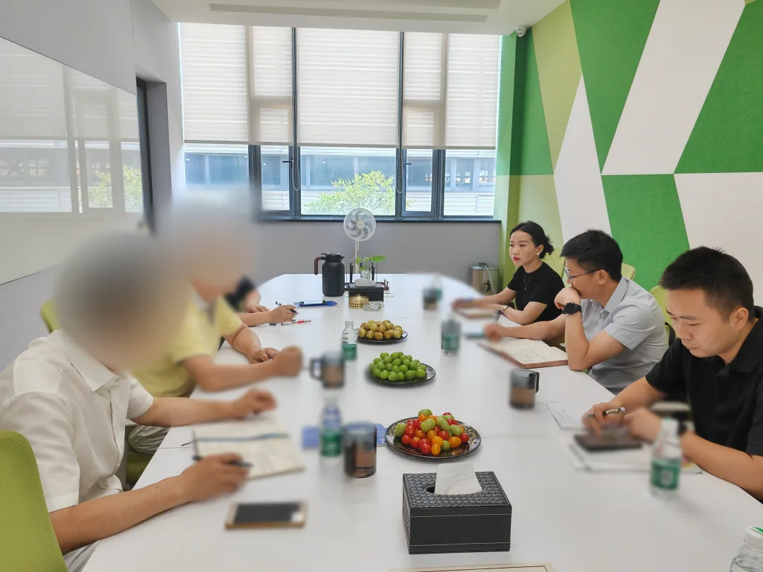 海瀾之家、雅戈爾等知名品牌供應商！四川某地方政府實地對接專精特新高端服裝面料生產加工投資選址項目