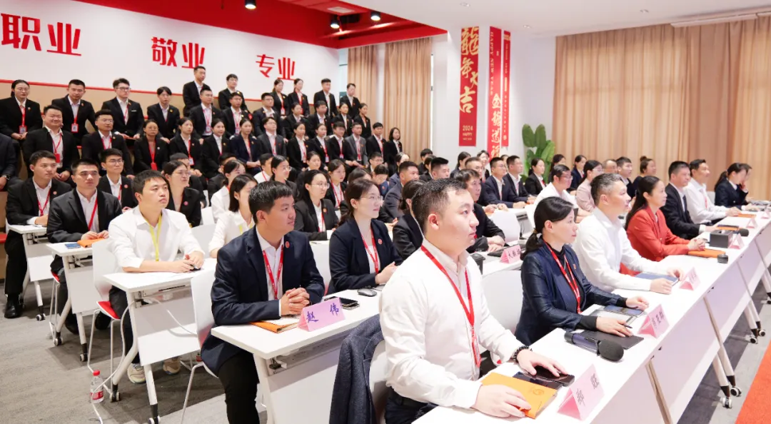 備戰(zhàn)“進博”，東方龍商務項目儲備“放大招”！10月中旬，集團共52個優(yōu)質(zhì)投資選址項目通過評估