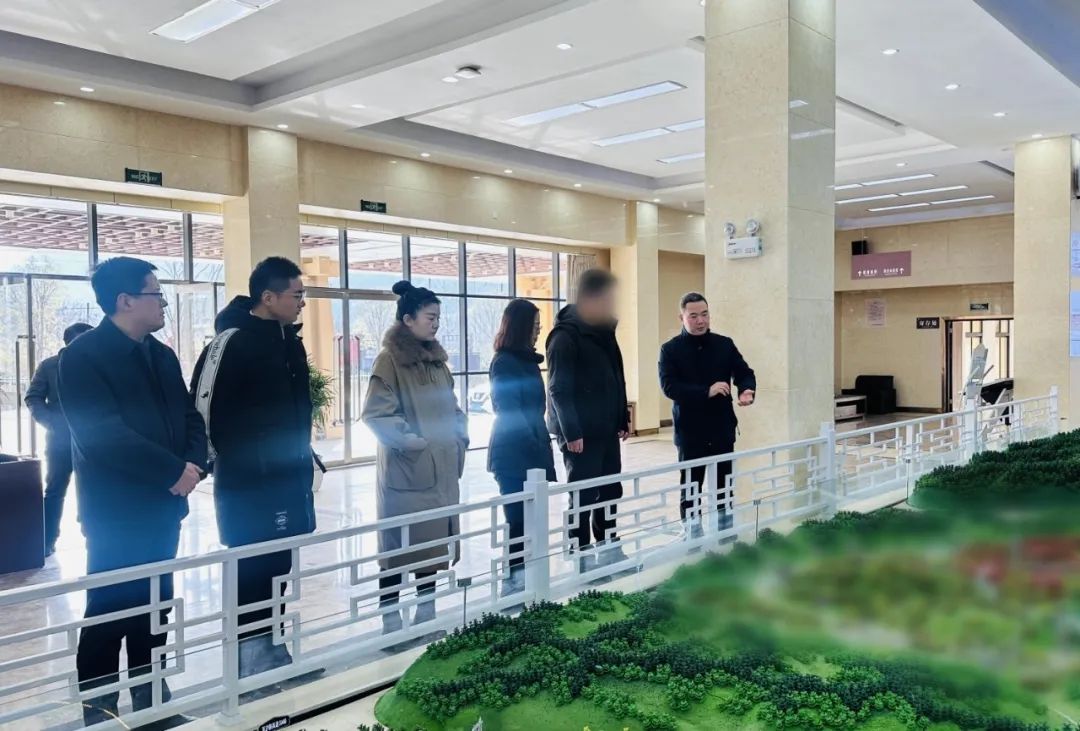 國(guó)企背景，擁有數(shù)十項(xiàng)技術(shù)專(zhuān)利！國(guó)企景區(qū)配套投資布局投資選址項(xiàng)目方實(shí)地考察陜西某地方政府