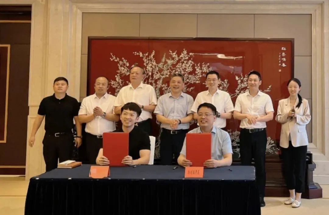 總投資50億元！由集團(tuán)精準(zhǔn)推介的駿馳通高端柔性新材料投資選址項目在江蘇揚州開工建設(shè)！