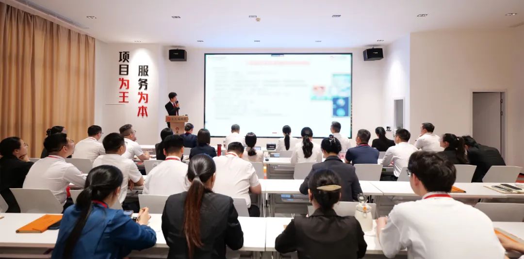 聚集大產(chǎn)業(yè)、大鏈主項目，帶動大發(fā)展！5月下旬，集團(tuán)共31個優(yōu)質(zhì)投資選址項目通過評估