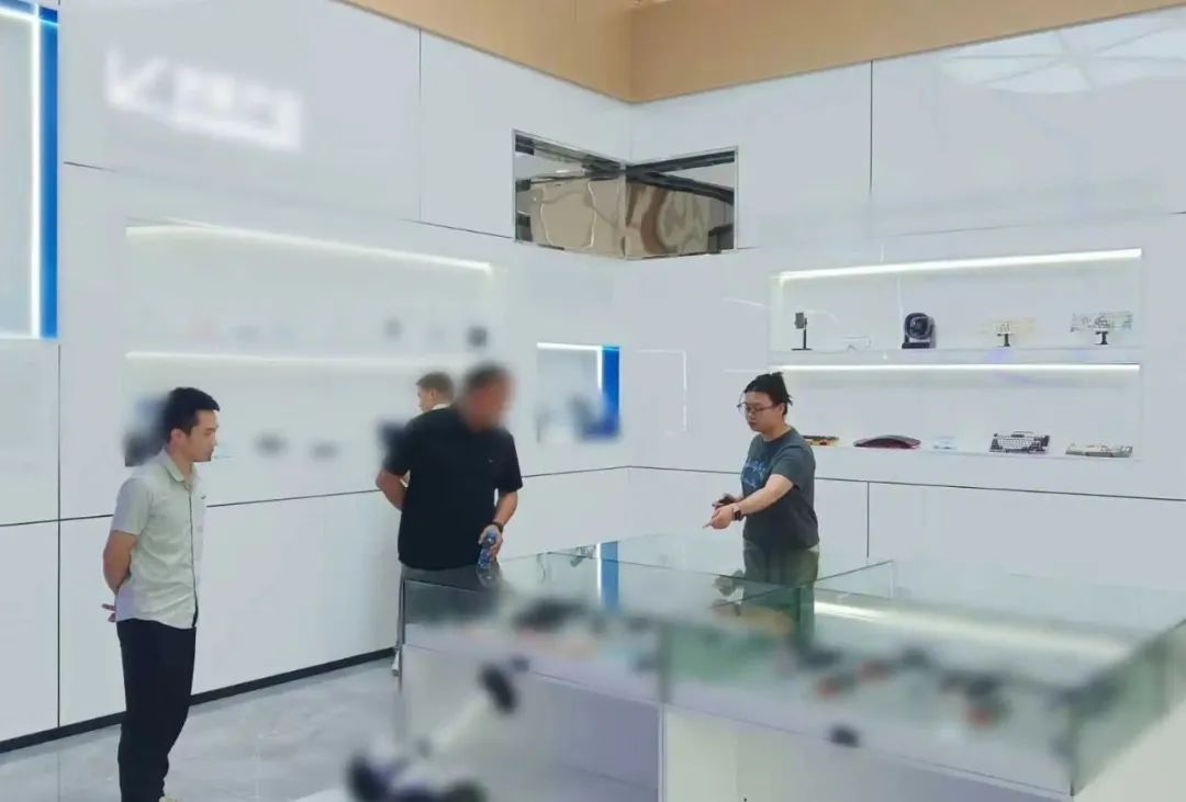 國企參股，實力雄厚！高端芯片生產擴建投資選址項目方反向考察江西某合作政府